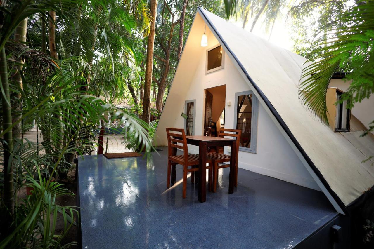 Temple Garden Seaside Cottages Palolem Buitenkant foto